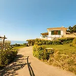- Raffaella SantʼAgata sui Due Golfi