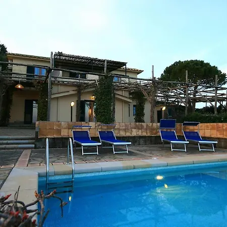 Villa - Raffaella SantʼAgata sui Due Golfi