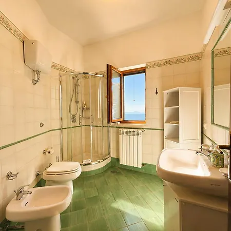 Villa - Raffaella SantʼAgata sui Due Golfi