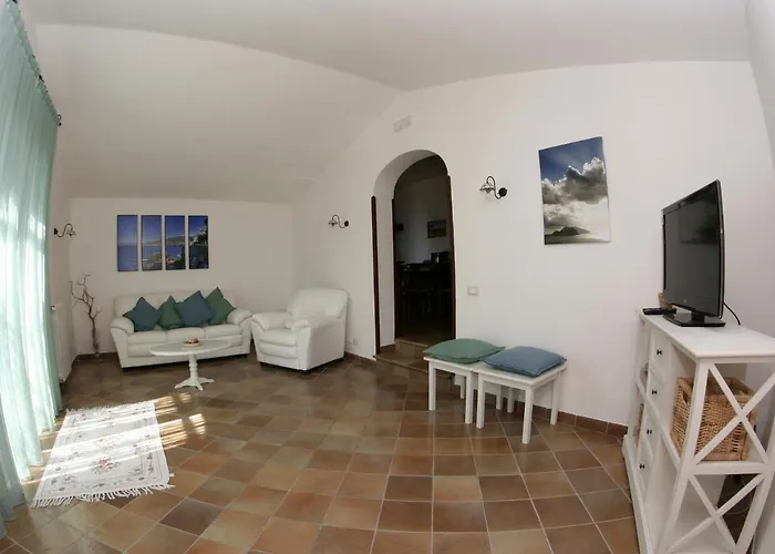 Villa - Raffaella