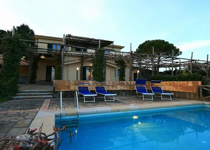 Villa - Raffaella SantʼAgata sui Due Golfi